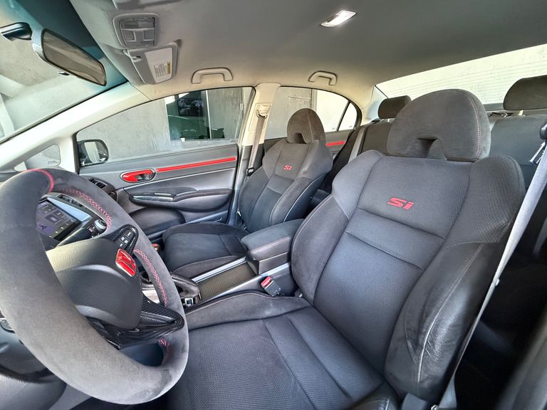 Honda Civic Sedan Si 2.0 16V  192cv 4p