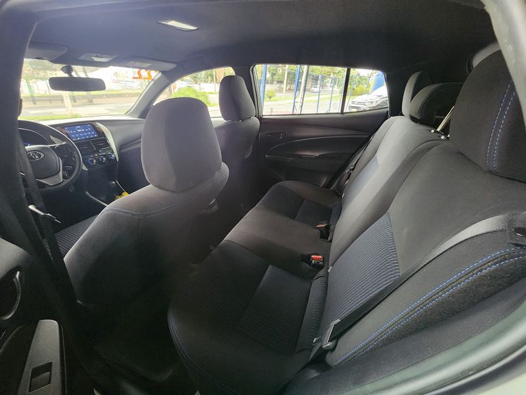 Toyota YARIS XL Live 1.3 Flex 16V 5p Aut.