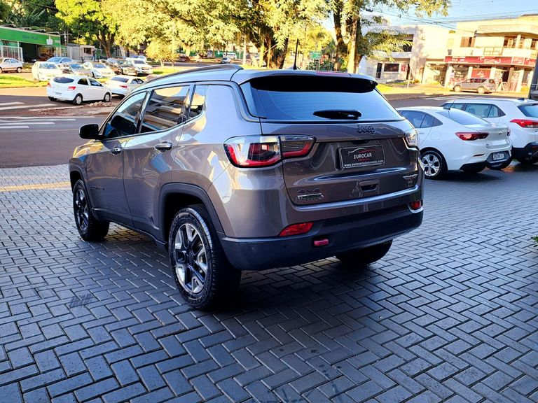 Jeep COMPASS TRAILHAWK 2.0 4x4 Dies. 16V Aut.
