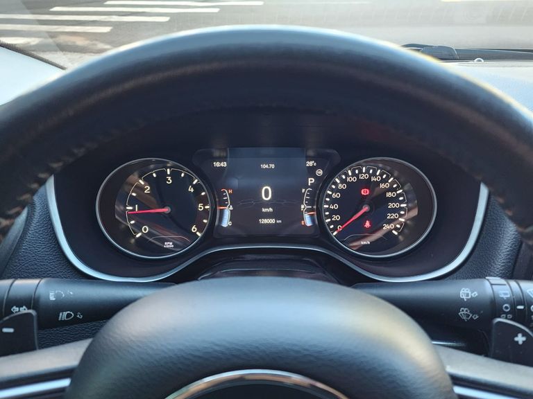Jeep COMPASS TRAILHAWK 2.0 4x4 Dies. 16V Aut.