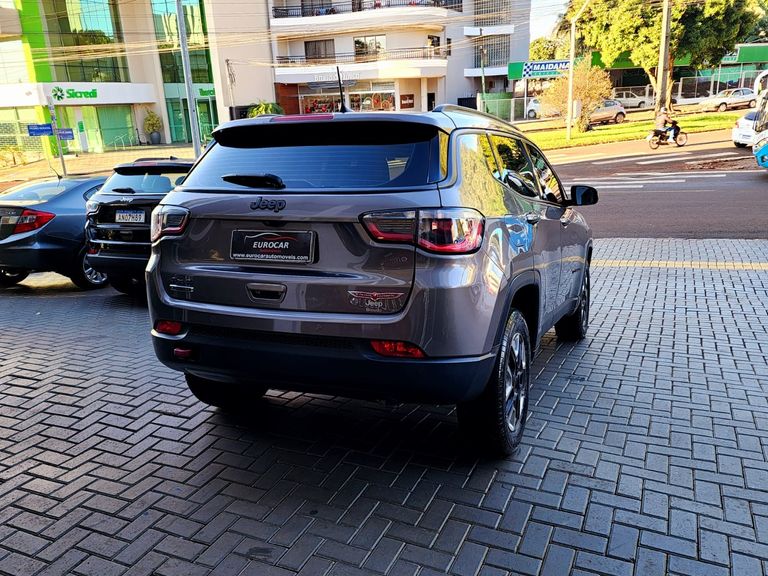 Jeep COMPASS TRAILHAWK 2.0 4x4 Dies. 16V Aut.