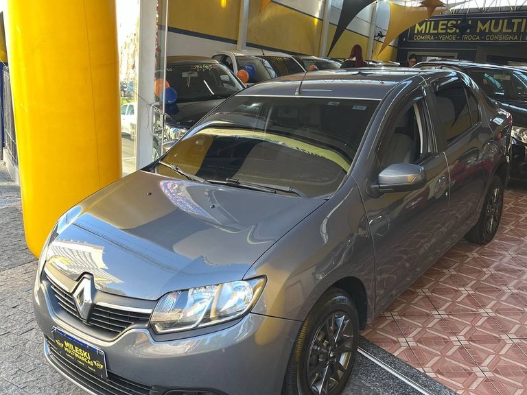 Renault LOGAN Expression Flex 1.6 16V 4p