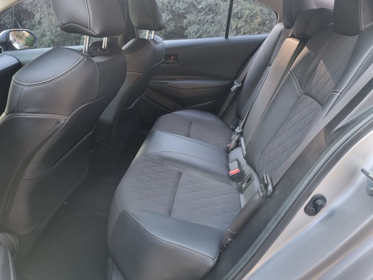 Toyota Corolla GLi 2.0 16V Flex Aut.