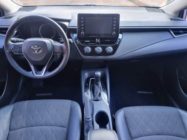 Toyota Corolla GLi 2.0 16V Flex Aut.