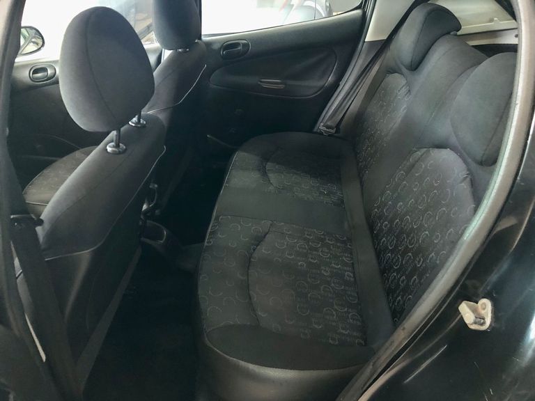 Peugeot 206 Presence 1.4/ 1.4 Flex 8V 5p