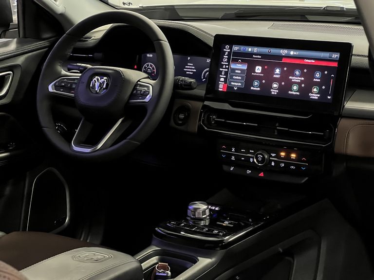 RAM RAMPAGE LARAMIE 2.2 TB CD 4X4 Die. Aut.