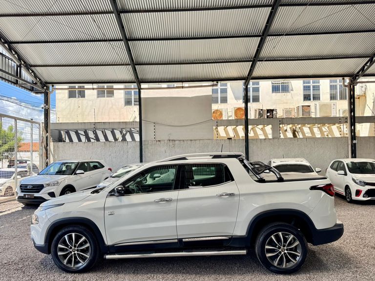 Fiat Toro Volcano 2.0 16V 4x4 TB Diesel Aut.