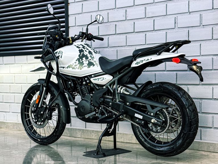 Royal Enfield Himalayan 450cc Kamet