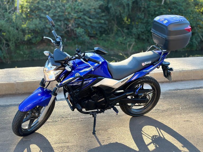 YAMAHA Fazer 250