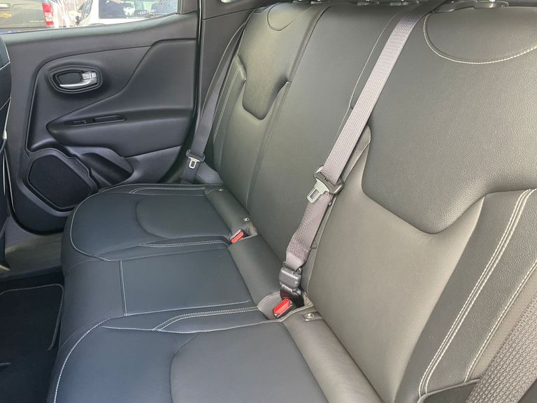 Jeep Renegade Long. T270 1.3 TB 4x2 Flex Aut.