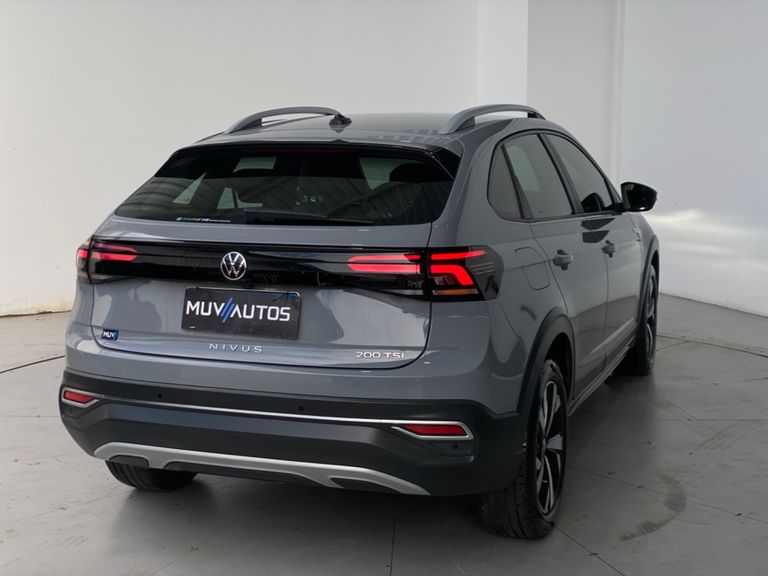 VolksWagen Nivus Highline 1.0 200 TSI Flex Aut.