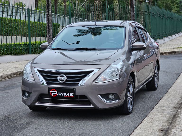 Nissan VERSA SL 1.6 16V FlexStart 4p Aut.
