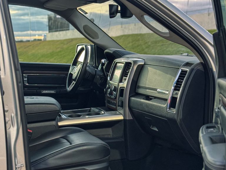 RAM 2500 LARAMIE  6.7 TDI  CD 4x4 Diesel