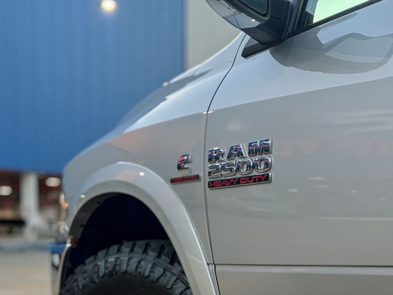 RAM 2500 LARAMIE  6.7 TDI  CD 4x4 Diesel