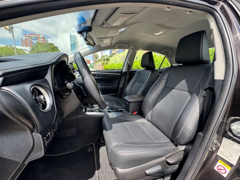 Toyota Corolla XEi 2.0 Flex 16V Aut.