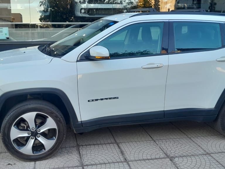 Jeep COMPASS LONGITUDE 2.0 4x2 Flex 16V Aut.