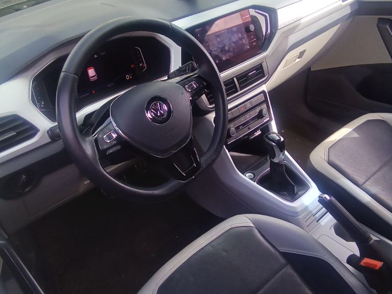 VolksWagen T-Cross Highline 1.4 TSI Flex 16V 5p Aut