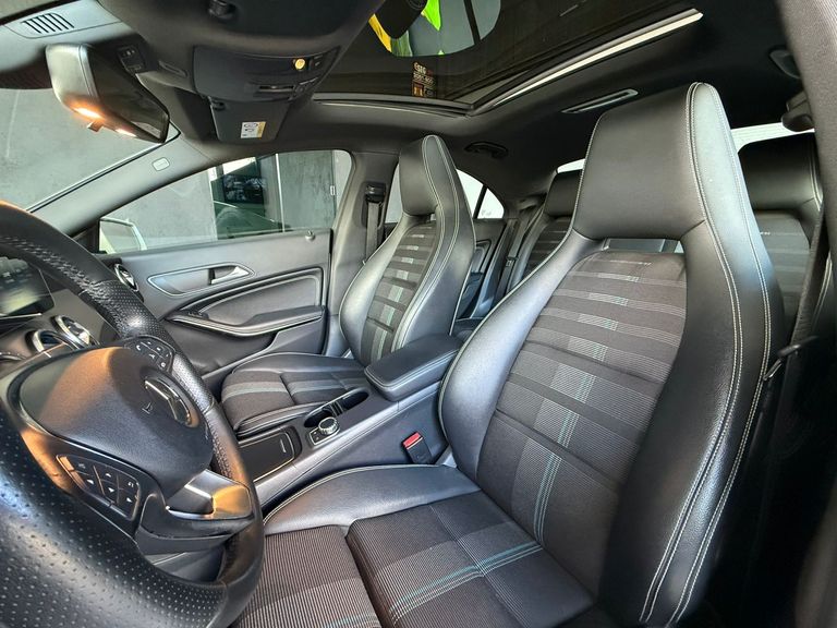 Mercedes CLA-200 Vision 1.6 TB 16V Flex Aut.