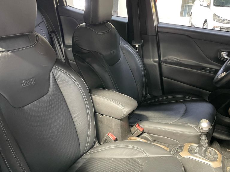 Jeep Renegade Sport 1.8 4x2 Flex 16V Mec.