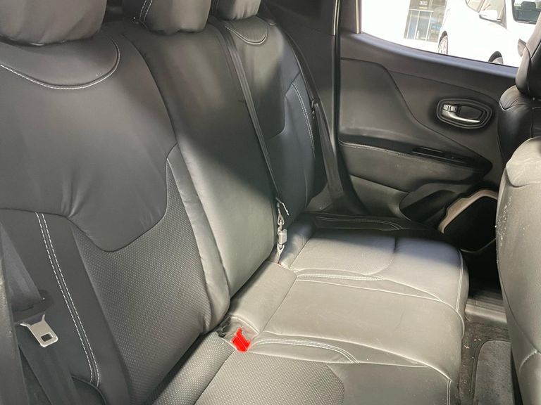Jeep Renegade Sport 1.8 4x2 Flex 16V Mec.