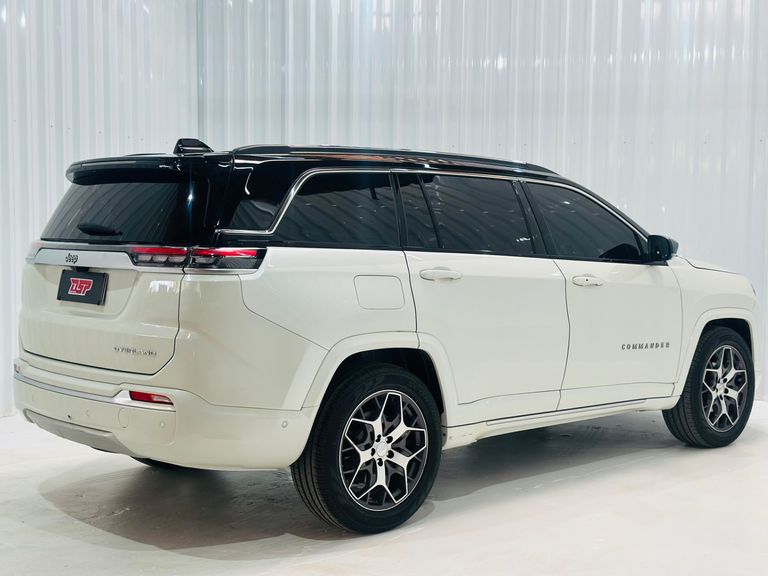 Jeep Commander Overland T270 1.3 TB Flex Aut.