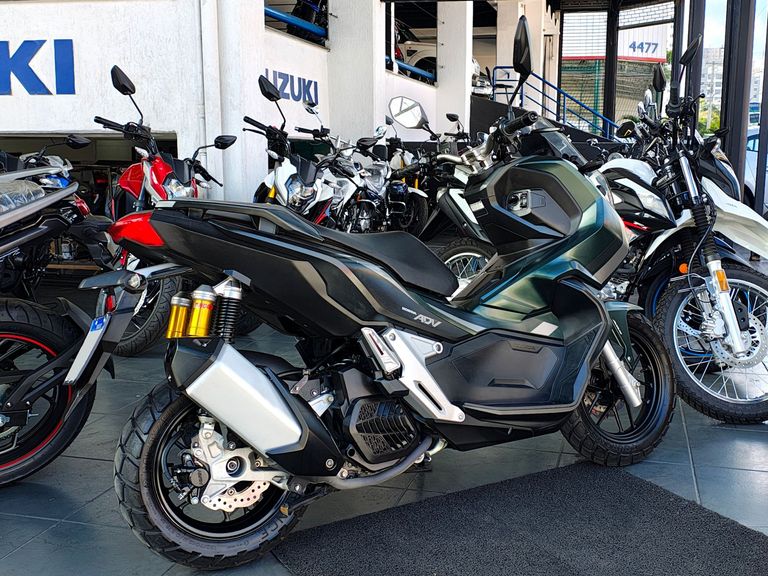 HONDA ADV 150