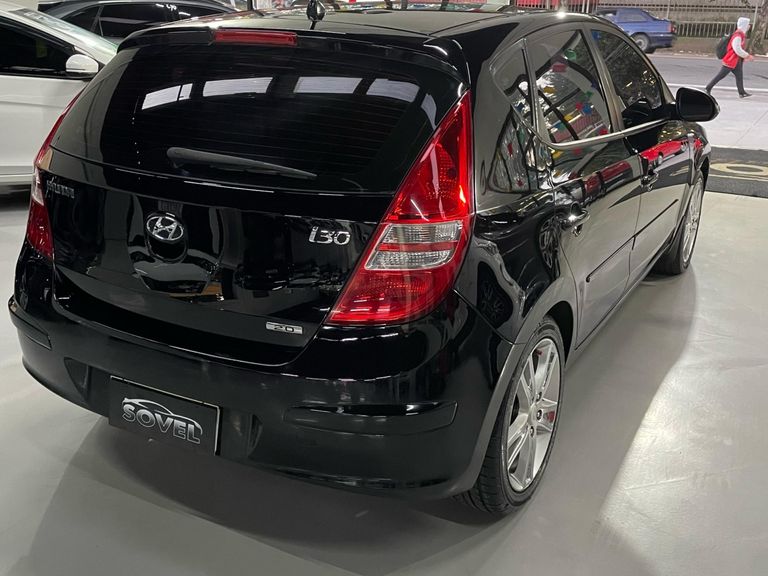Hyundai i30 2.0 16V 145cv 5p Aut.