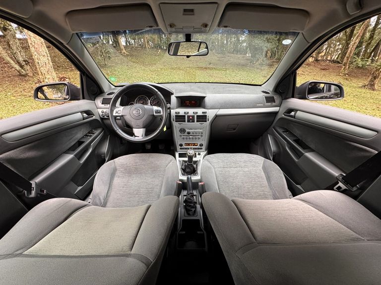 Chevrolet Vectra Elegan. 2.0 MPFI 8V FlexPower Mec