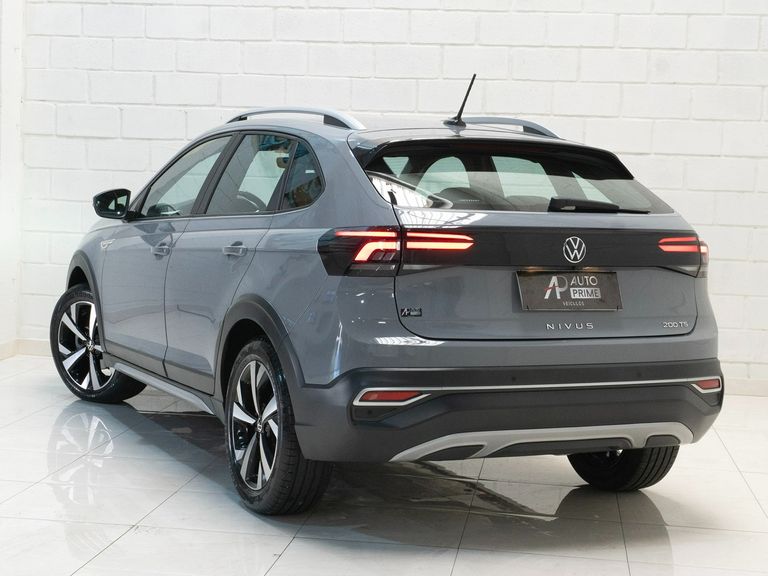 VolksWagen Nivus Highline 1.0 200 TSI Flex Aut.