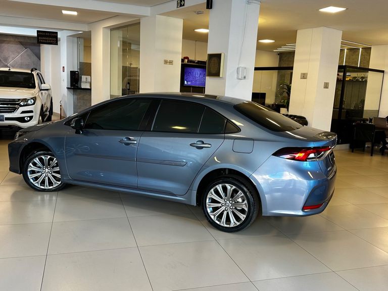 Toyota Corolla XEi 2.0 Flex 16V Aut.