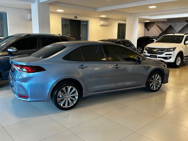 Toyota Corolla XEi 2.0 Flex 16V Aut.