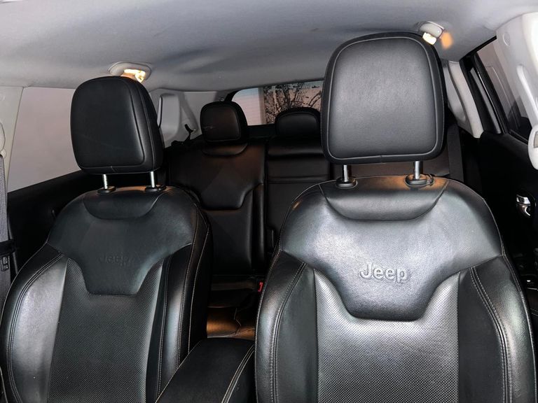 Jeep COMPASS LONGITUDE 2.0 4x2 Flex 16V Aut.