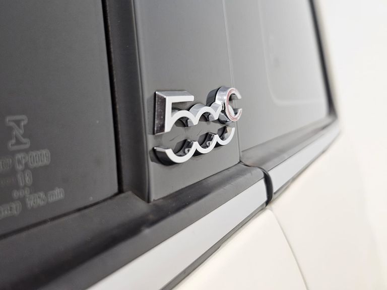 Fiat 500 Cabrio/500 Coupe Gucci/Flex 1.4 Aut.
