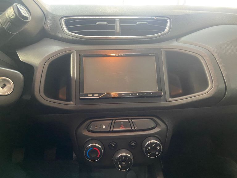 Chevrolet ONIX HATCH LT 1.4 8V FlexPower 5p Mec.
