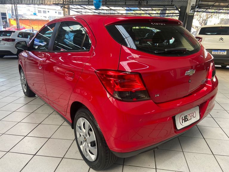Chevrolet ONIX HATCH LT 1.4 8V FlexPower 5p Mec.