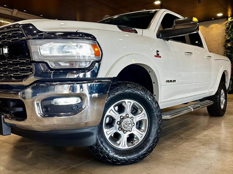 RAM 2500 LARAMIE  6.7 TDI  CD 4x4 Diesel