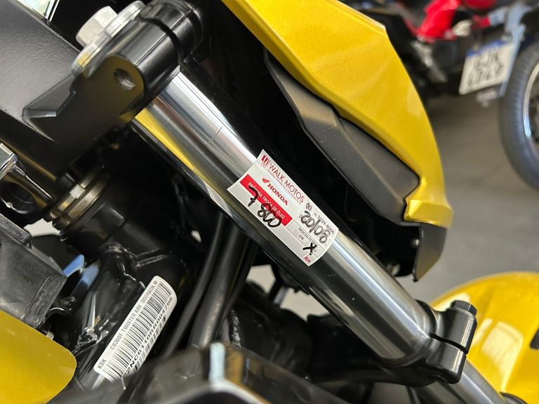HONDA CB 300F Twister Flex