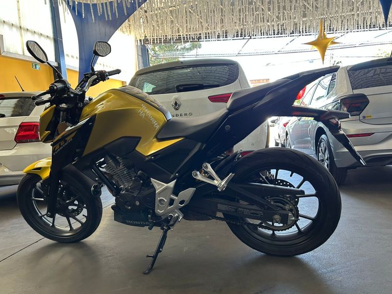 HONDA CB 300F Twister Flex