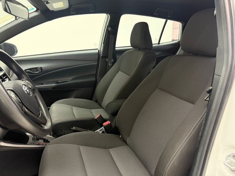 Toyota YARIS XL 1.5 Flex 16V 5p Aut.