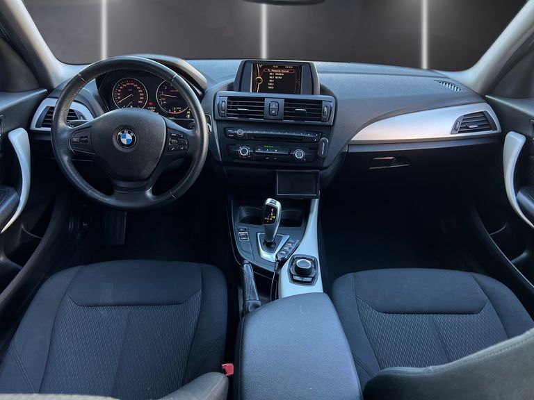 BMW 116iA 1.6 TB 16V 136cv 5p