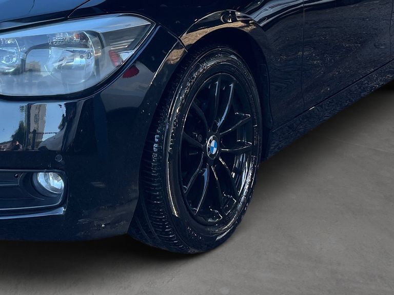 BMW 116iA 1.6 TB 16V 136cv 5p