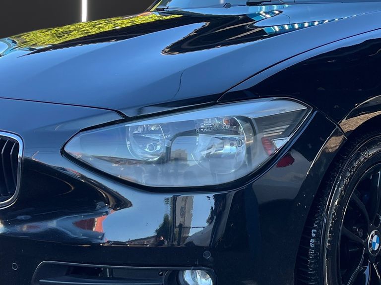 BMW 116iA 1.6 TB 16V 136cv 5p