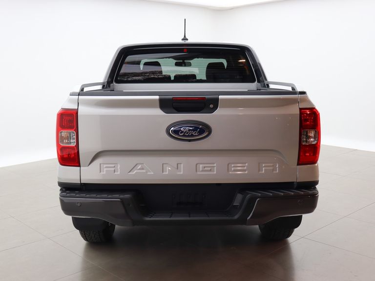 Ford Ranger Black 2.0 4x2 CD TB Diesel Aut.