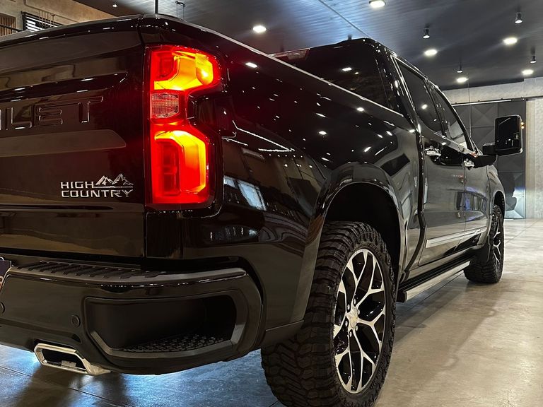 Chevrolet Silverado High Country 5.3 V8 AWD Aut.
