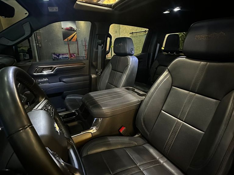 Chevrolet Silverado High Country 5.3 V8 AWD Aut.