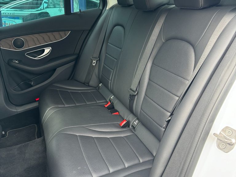 Mercedes C-180 CGI Exc. 1.6/1.6 Flex TB 16V  Aut.