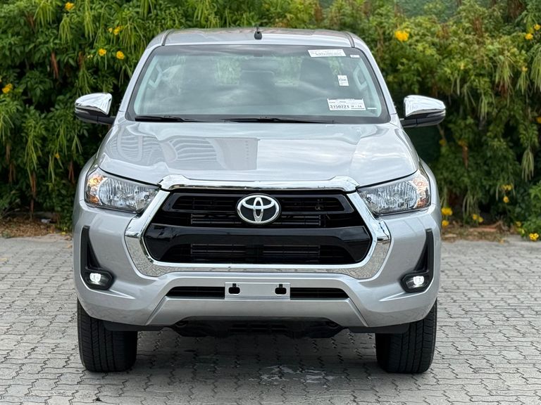 Toyota Hilux CD SR 4x4 2.8 TDI Diesel Aut.