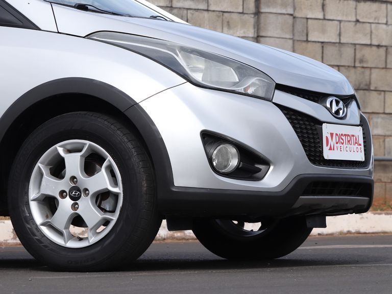 Hyundai HB20X Premium 1.6 Flex 16V Mec.