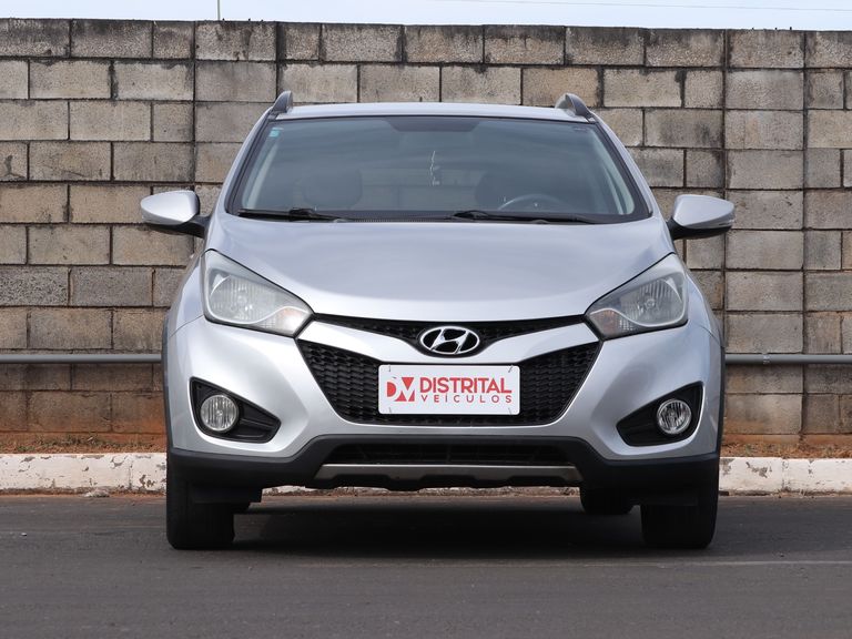 Hyundai HB20X Premium 1.6 Flex 16V Mec.