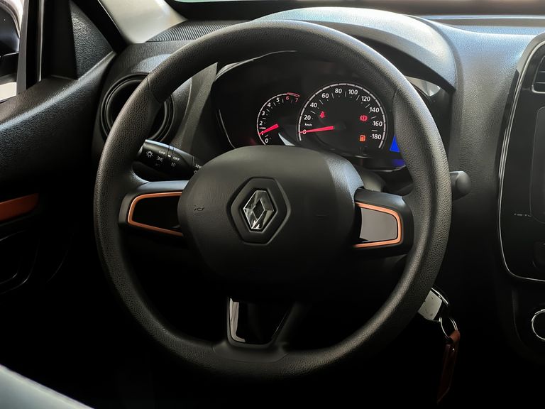 Renault KWID OUTSIDER 1.0 Flex 12V 5p Mec.